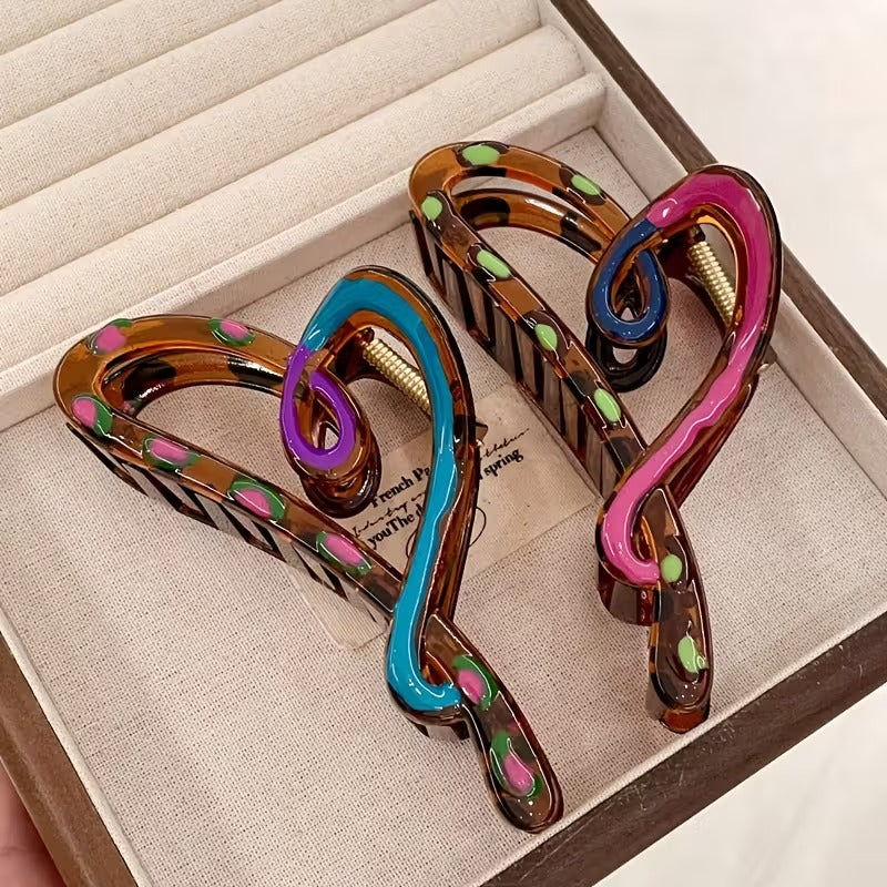 2pcs Simple Elegant Oil-Drip Color Heart-Shaped Hair Claw Clips, Spring/Summer Women's Strong Grip Shark Clip Comfortable and Durable for Daily Wear